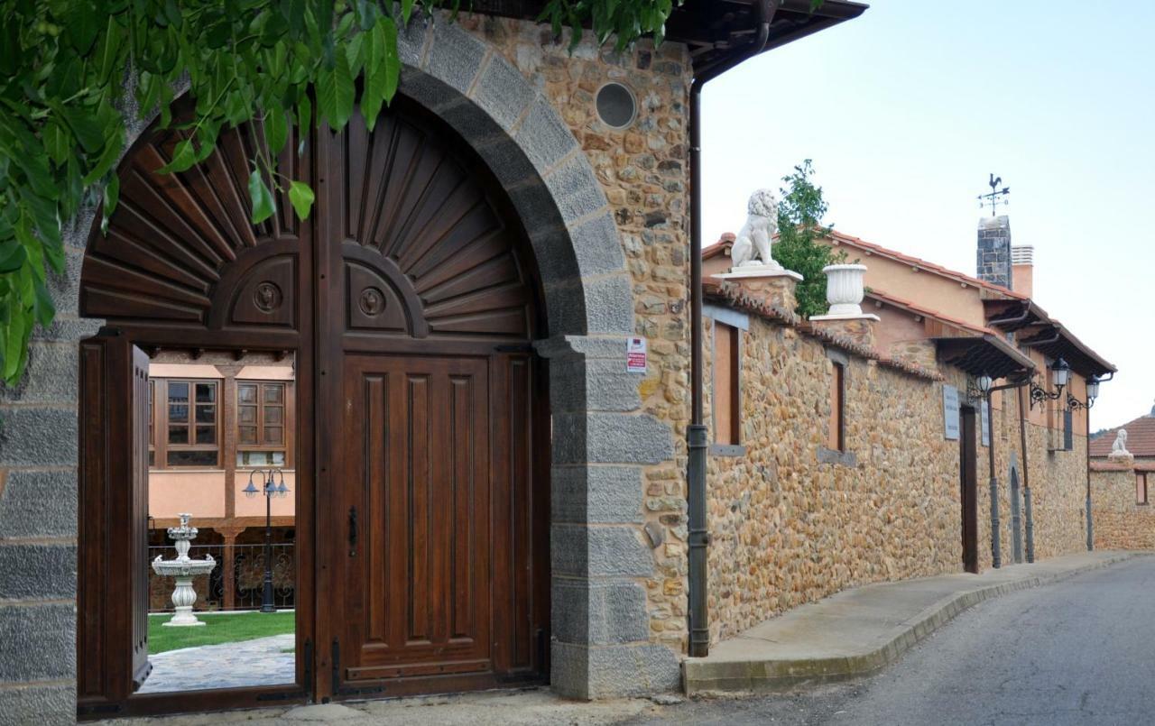 Palacio Del Conde De Rebolledo Villaviciosa de la Ribera Zewnętrze zdjęcie